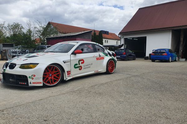 e92-mit-v8-s62-motor-11B0CB33B-780E-7D30-19F6-46D86A99566E.jpg